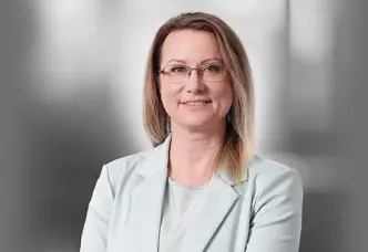 Julia Ungefug Leitung Steuerberatung Bischoff und Partner 550