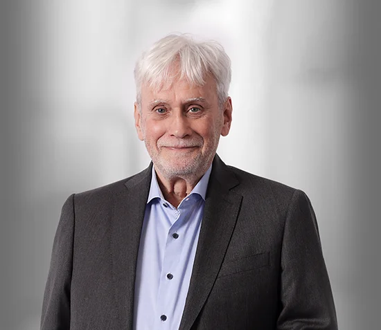 Prof Bischoff Firmengruender Bischoff und Partner 550 hoeher